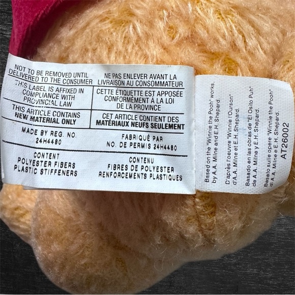Disney Winnie the Pooh Plush – 2002 Holiday Edition – Collectible Bear - Picture 10 of 10